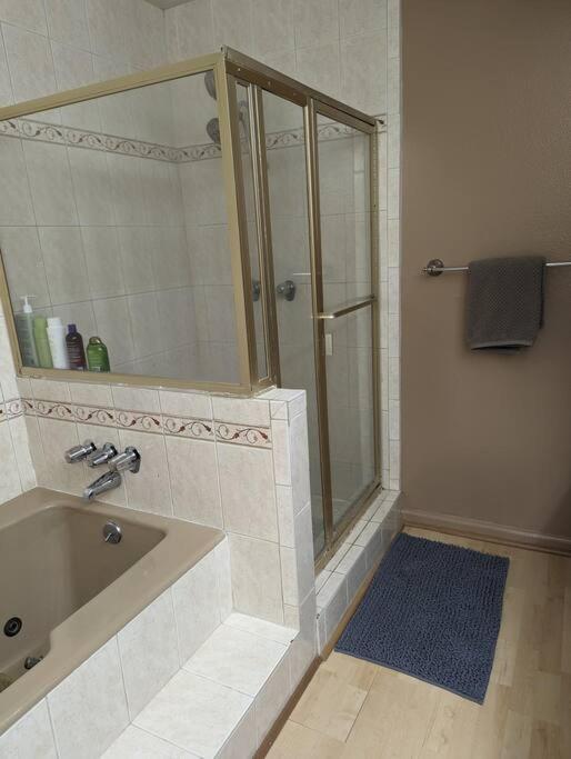 Spacious 2 Bedrooms. Prime Location Los Angeles Exterior foto